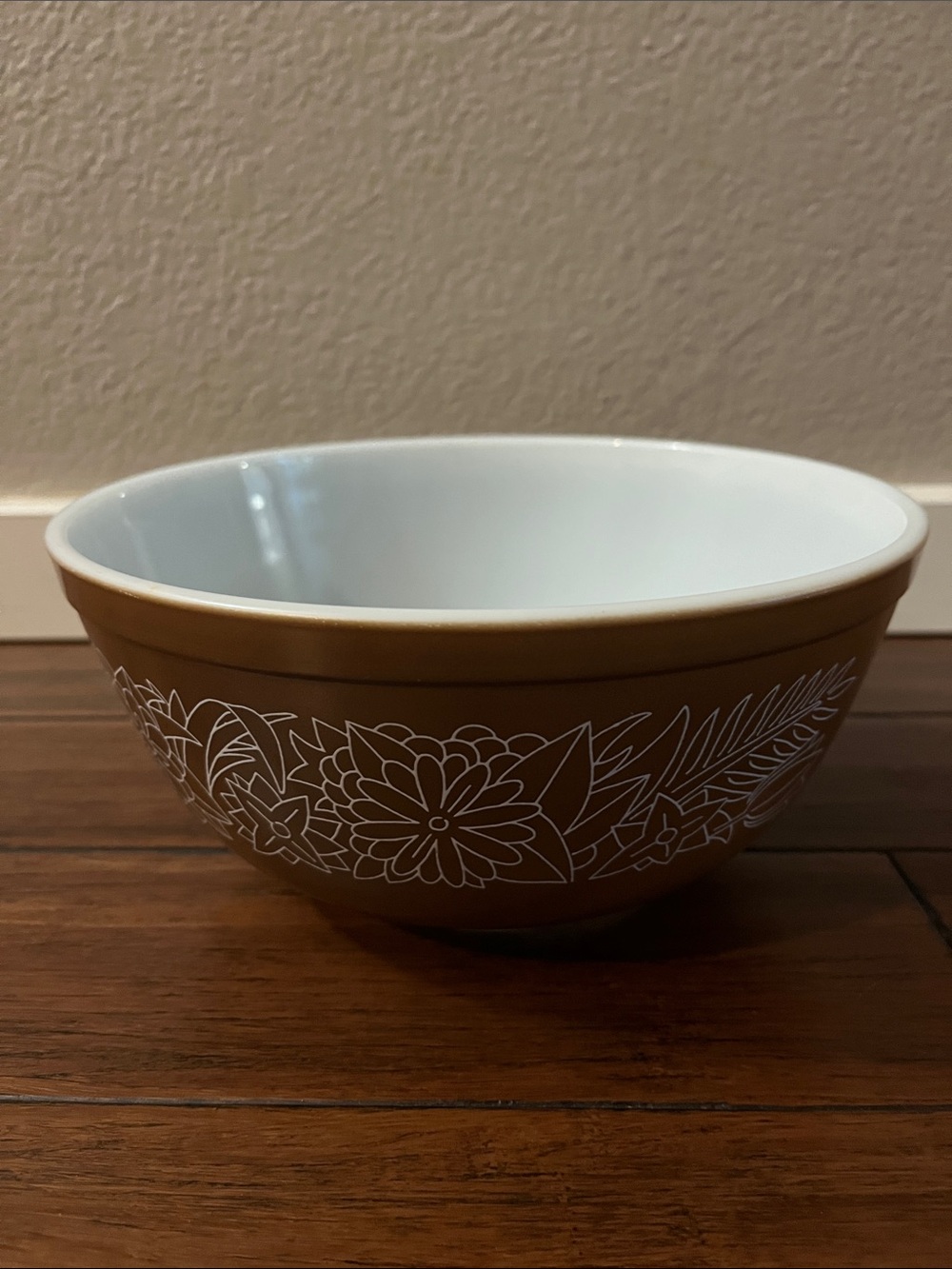 Pyrex woodland Brown nesting mixing bowl